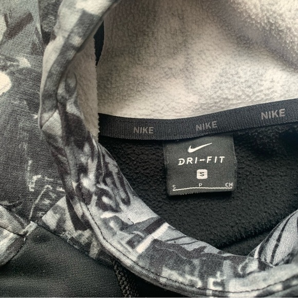 Mens Nike Dryfit SZ S Hoodie Sweatshirt. PreLoved - Picture 4 of 5